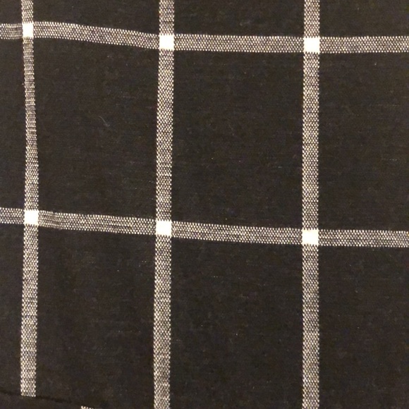Nordstrom Rack | Black & White Plaid Dress 🤍🖤 - Picture 4 of 7